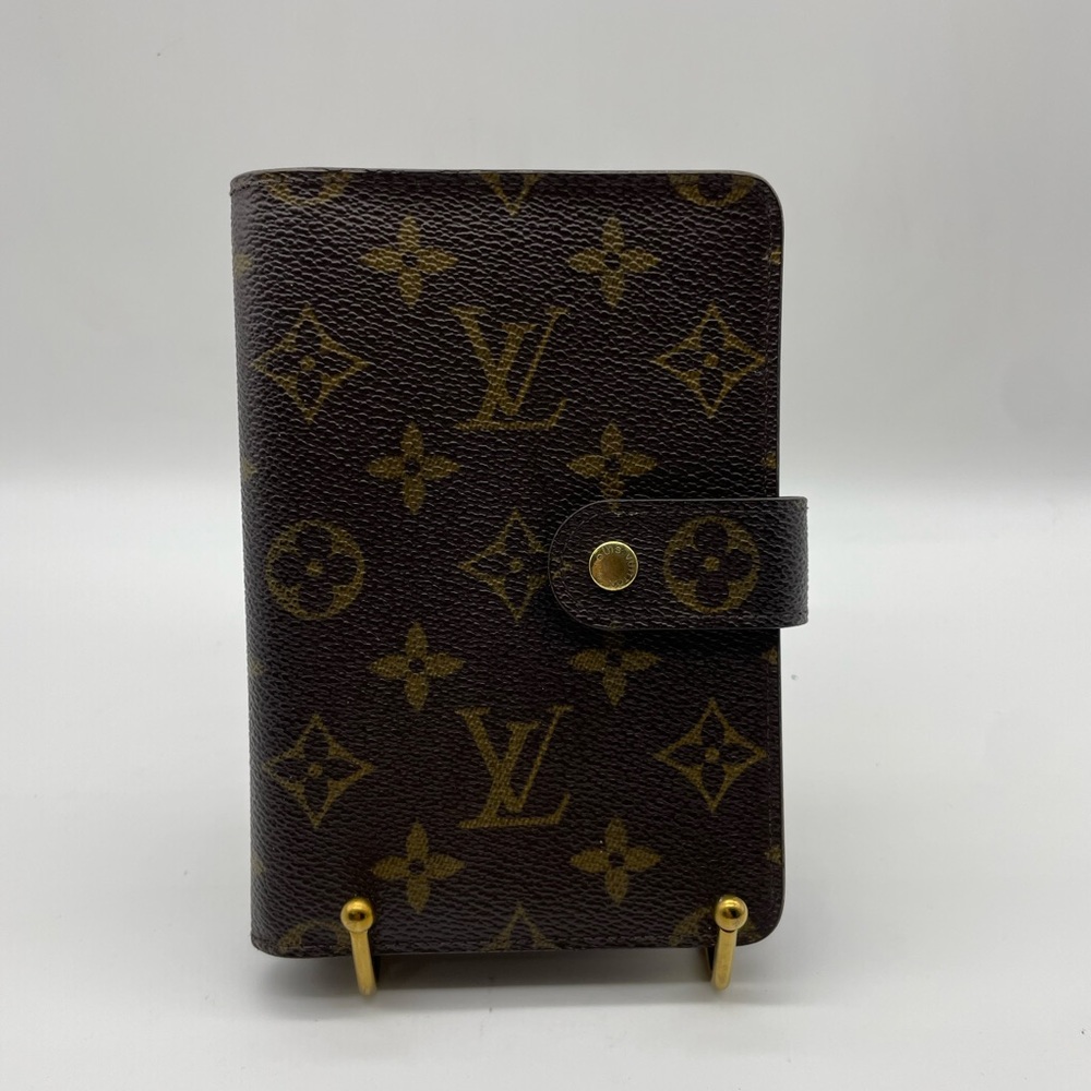 Louis Vuitton Monogram Organizer/Wallet - Picture 1 of 10